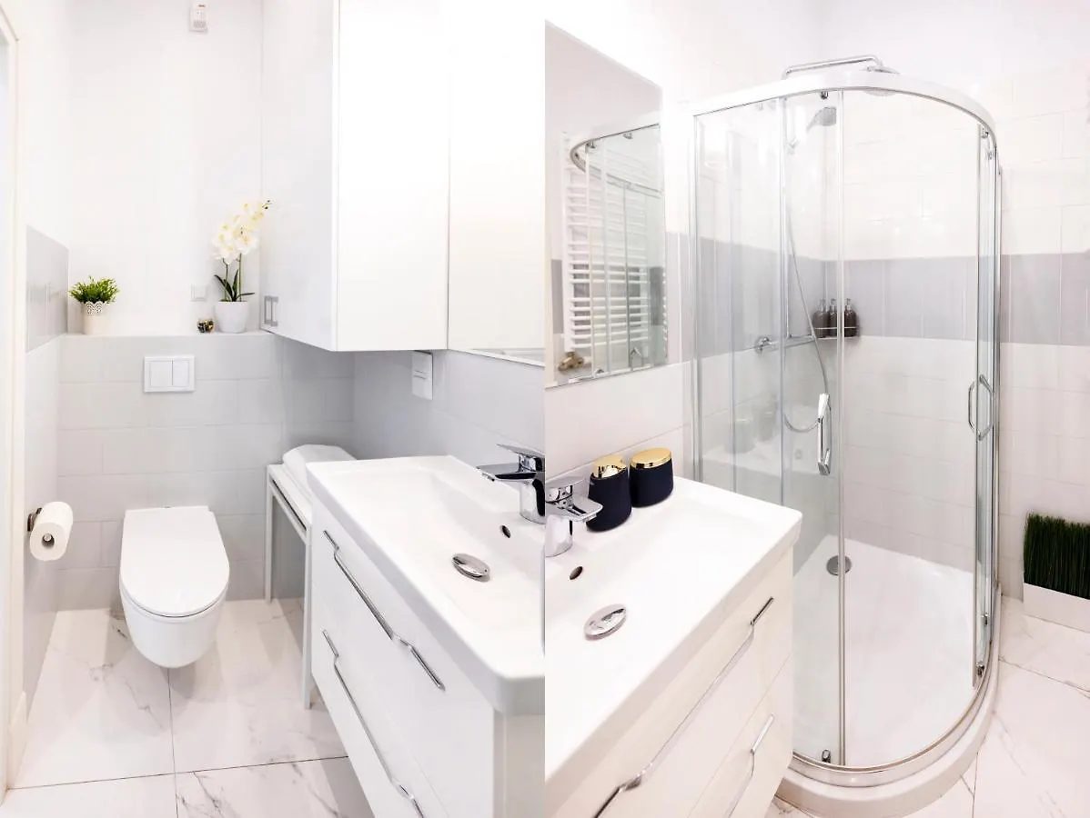קרקוב Main Square Apartments מלון דירות